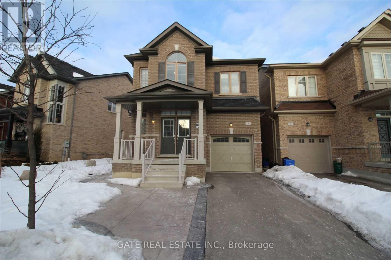 Property at 5 NOCTURNE AVENUE image 1