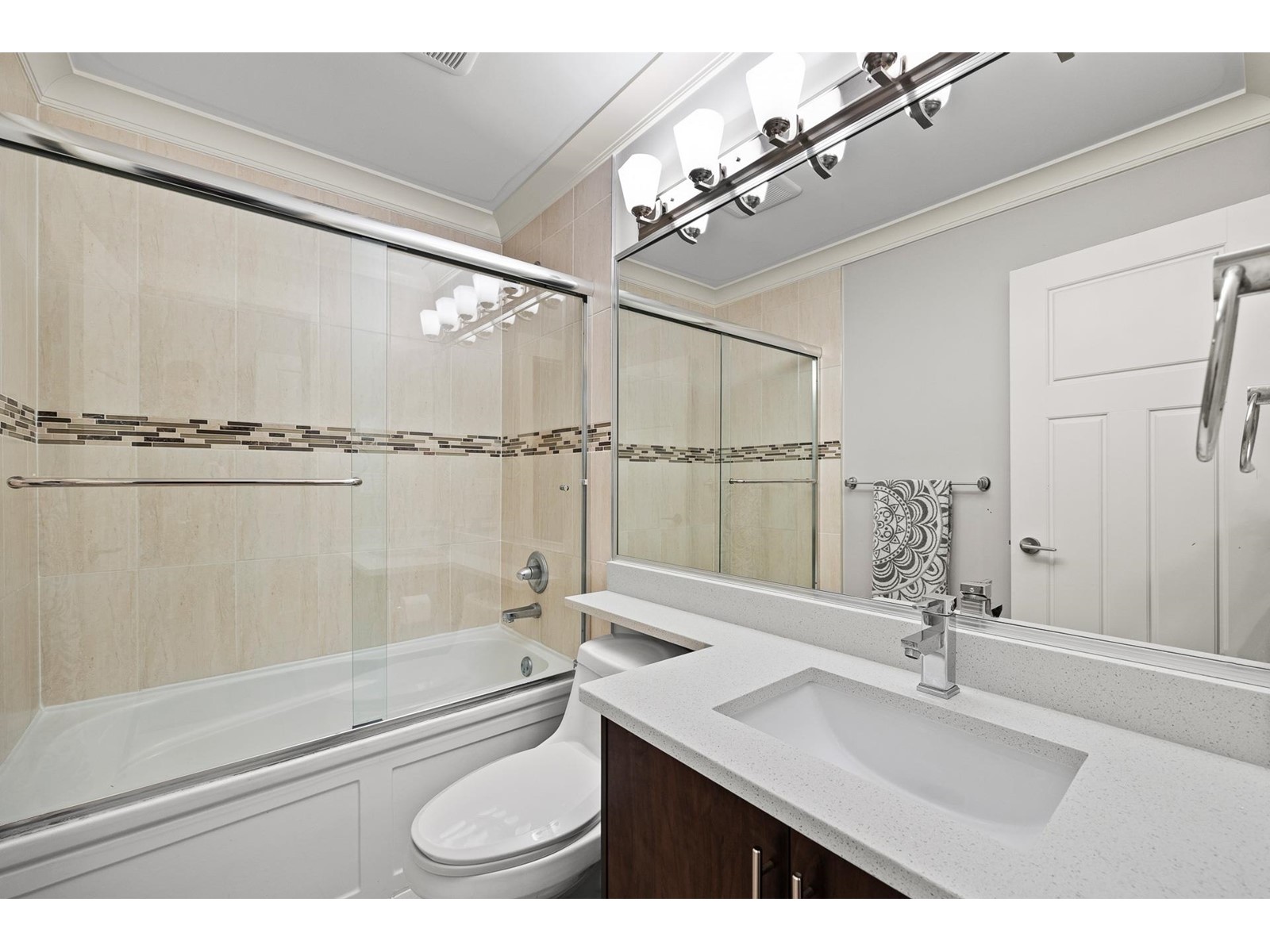 17390 0b Avenue, Surrey, British Columbia  V3S 8L2 - Photo 36 - R2985785