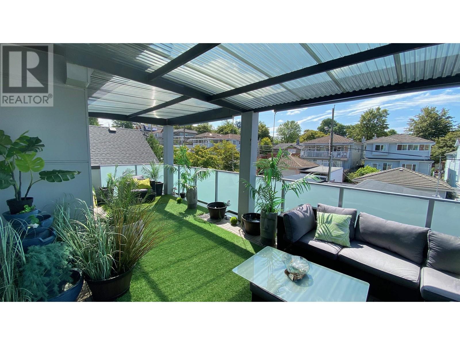 2460 E 19th Avenue, Vancouver, British Columbia  V5M 2R9 - Photo 23 - R2985835