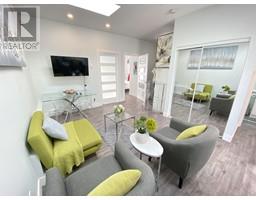 2460 E 19TH AVENUE, Vancouver property photo listing R2985835 for sale