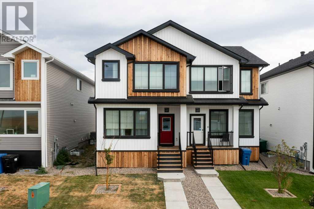 Property at 995 Miners Boulevard W image 1