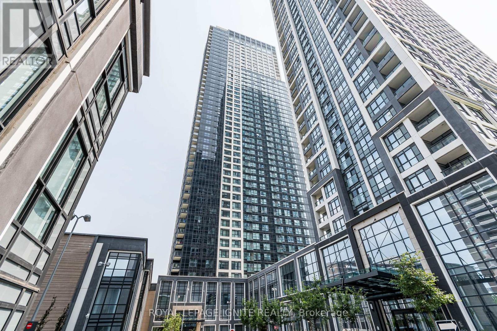 836 - 5 MABELLE AVENUE, Toronto, Ontario