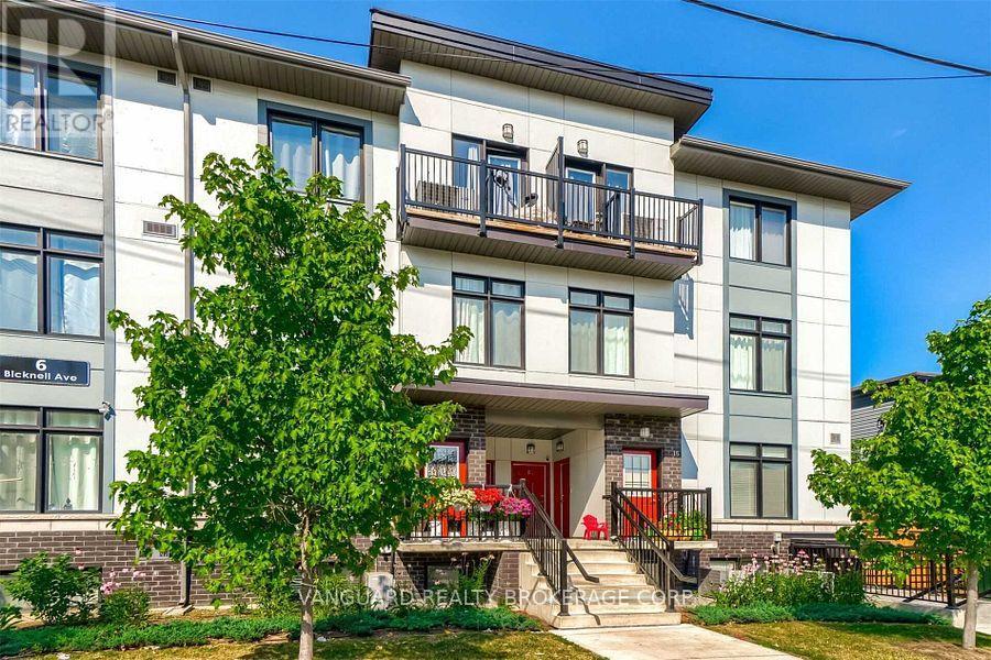 Property at 11 - 6 BICKNELL AVENUE W image 1
