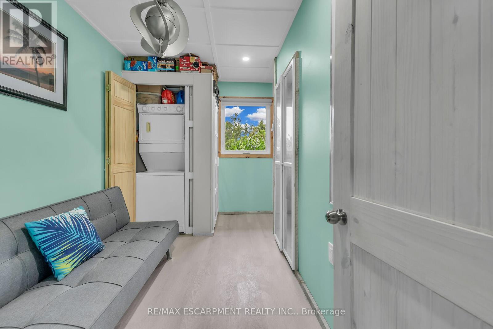 2090 Lakeshore Road, Haldimand, Ontario  N1A 2W8 - Photo 24 - X12060463