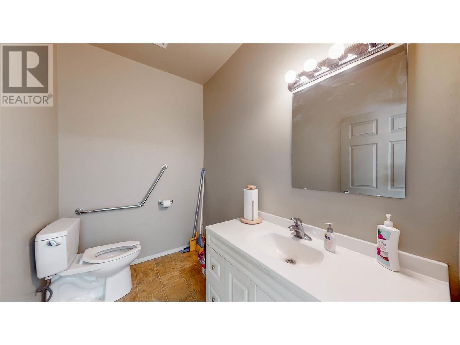 609 Highway 97, Osoyoos, British Columbia  V0H 1V1 - Photo 11 - 10340489