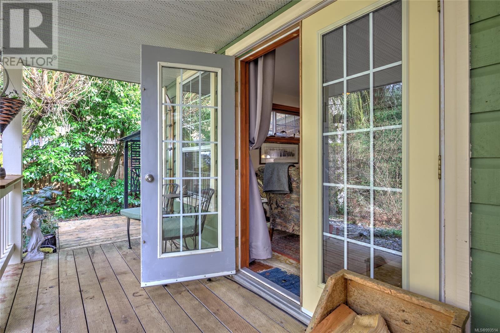 Property at 7777 Sunset Dr image 3