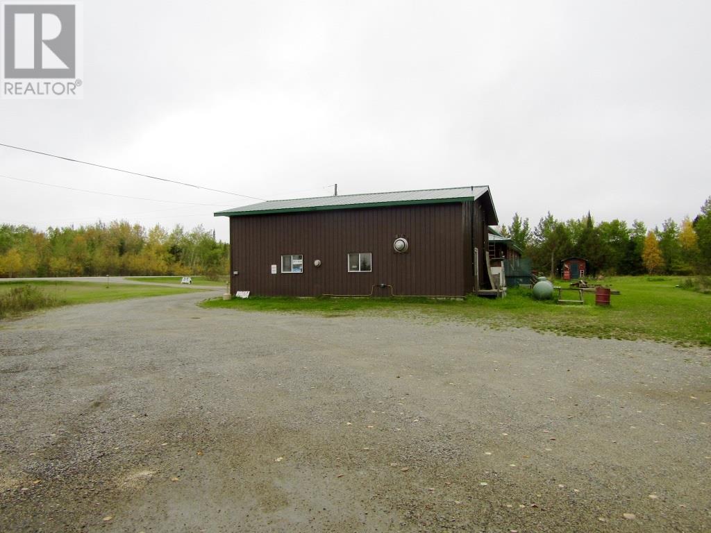 4728 Hwy 71, Emo, Ontario  P0W 1C0 - Photo 3 - TB250226