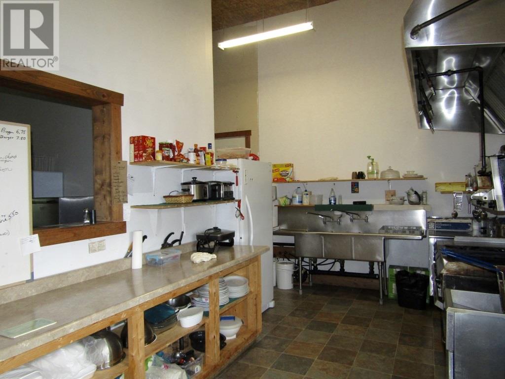 4728 Hwy 71, Emo, Ontario  P0W 1C0 - Photo 4 - TB250226