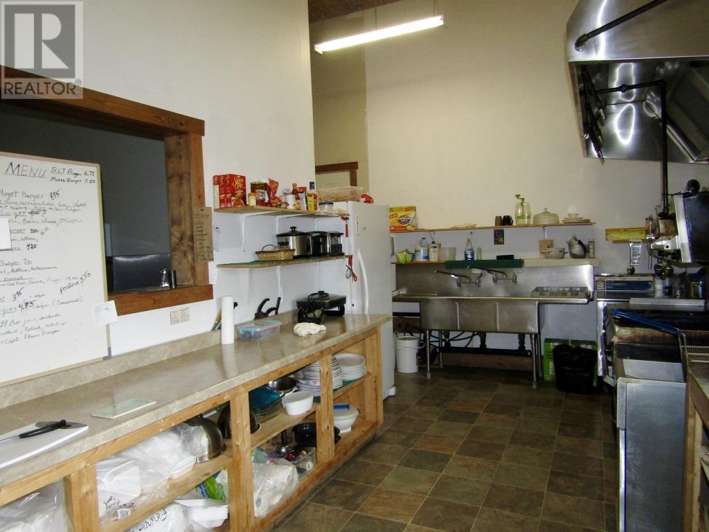 4728 Hwy 71, Emo, Ontario  P0W 1C0 - Photo 6 - TB250226