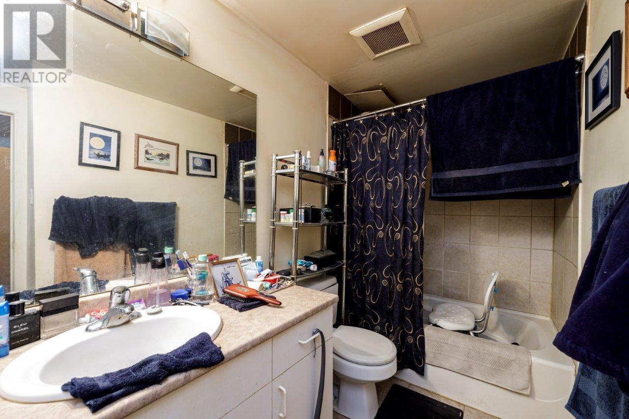 201 135 W 21st Street, North Vancouver, British Columbia  V7M 1Z2 - Photo 7 - R2985864