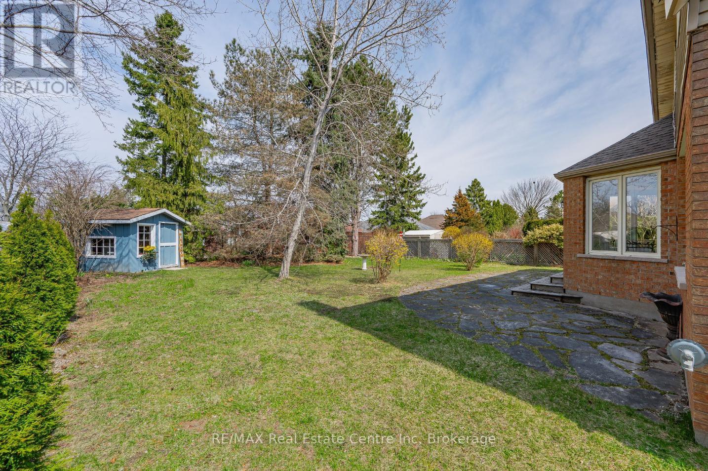 42 Hands Drive, Guelph, Ontario  N1G 3H3 - Photo 32 - X12060642