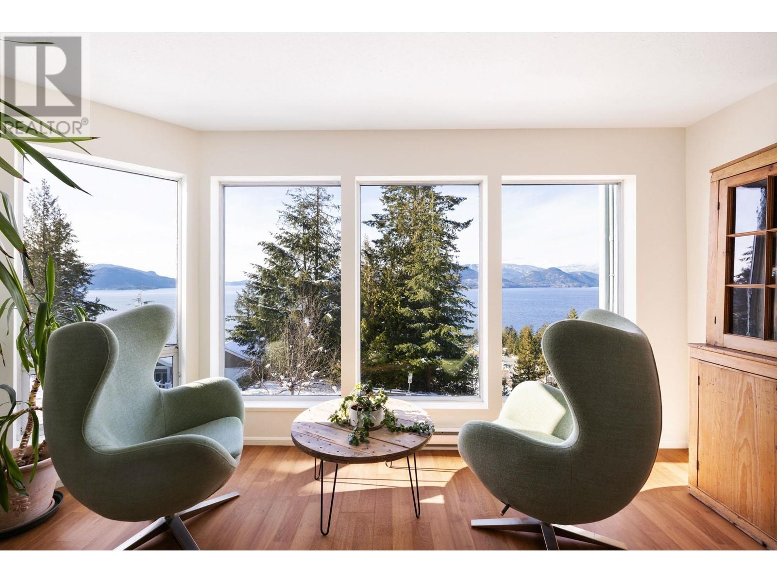 110 Kelvin Grove Way, Lions Bay, British Columbia  V0N 2E0 - Photo 8 - R2985887