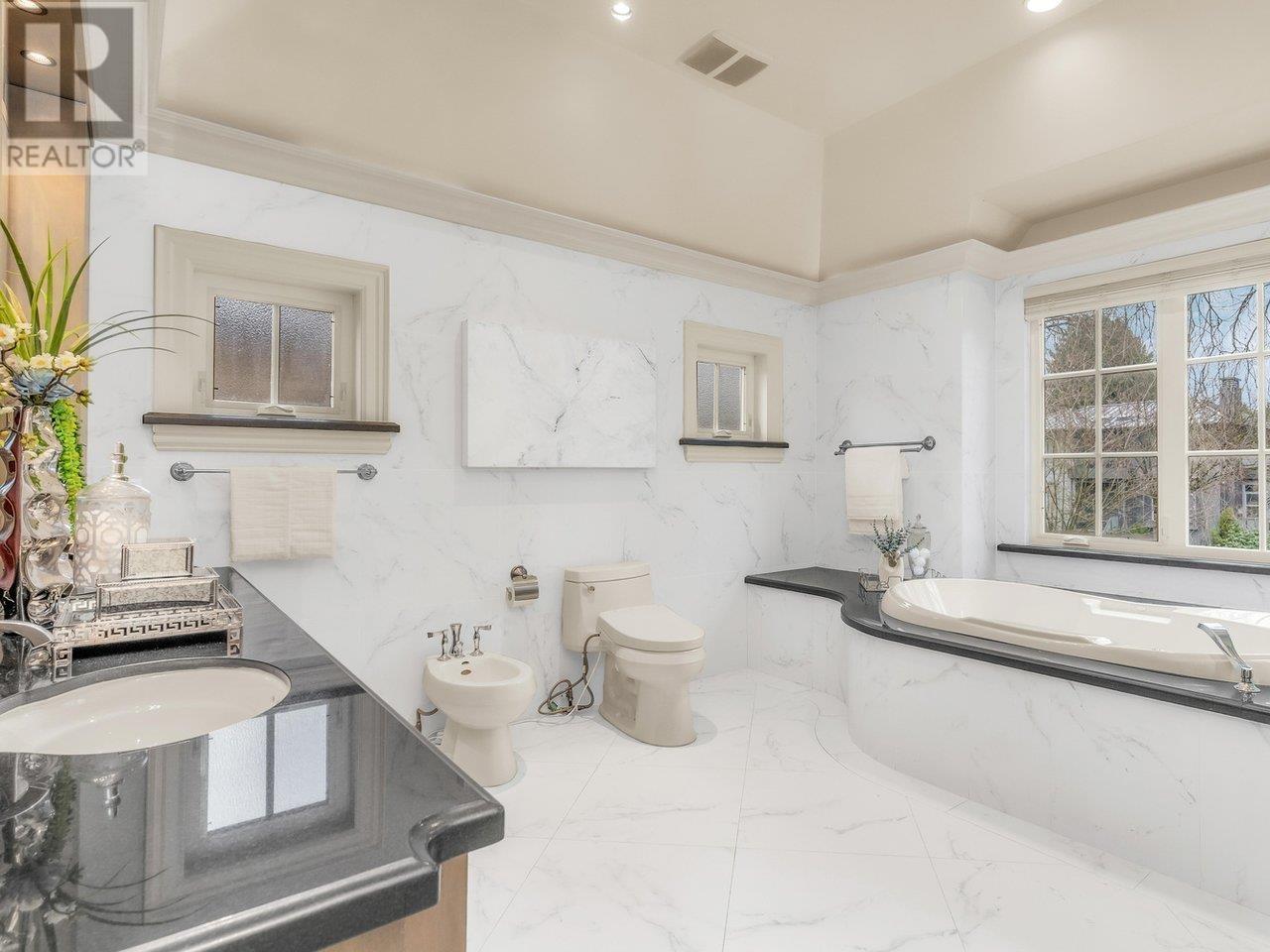 6037 Churchill Street, Vancouver, British Columbia  V6M 3H4 - Photo 21 - R2985898