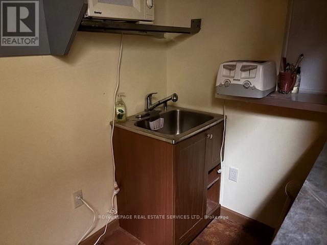 D - 2116 Queen Street E, Toronto, Ontario  M4E 1E2 - Photo 11 - E12060616
