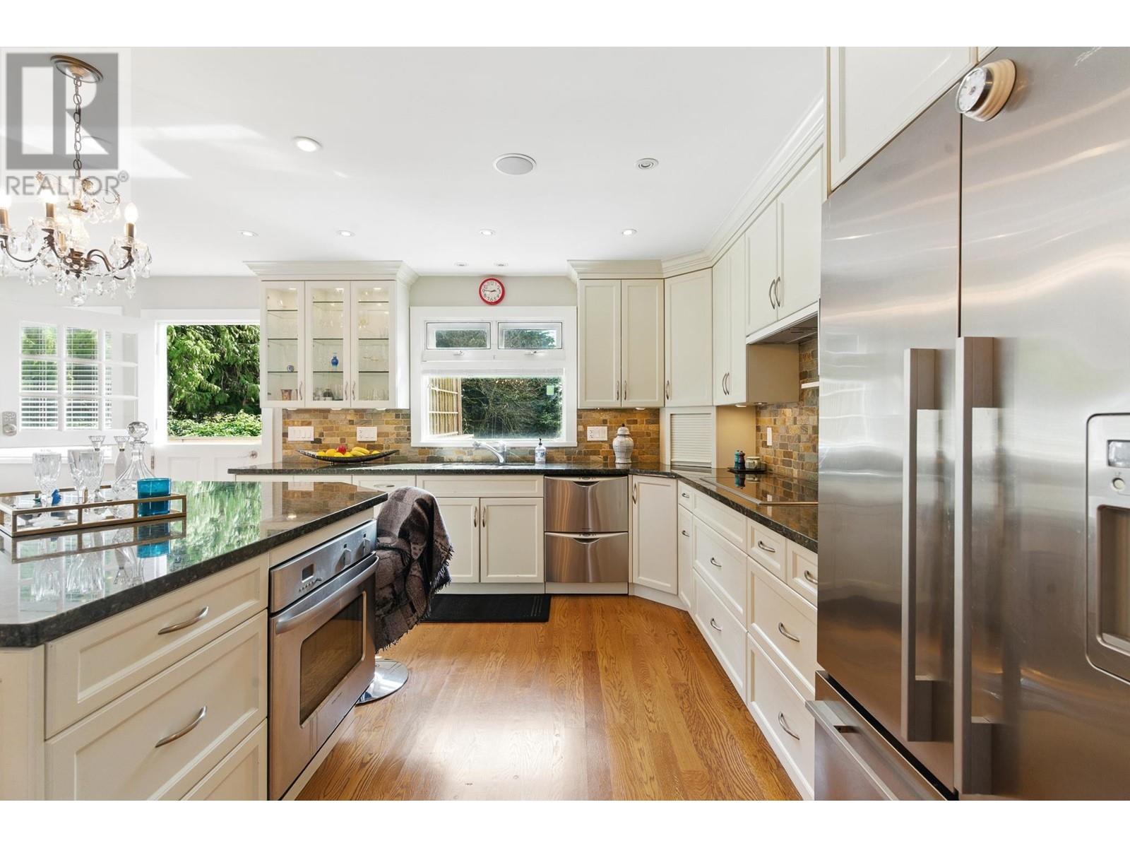 3506 W 42nd Avenue, Vancouver, British Columbia  V6N 3H6 - Photo 15 - R2984422