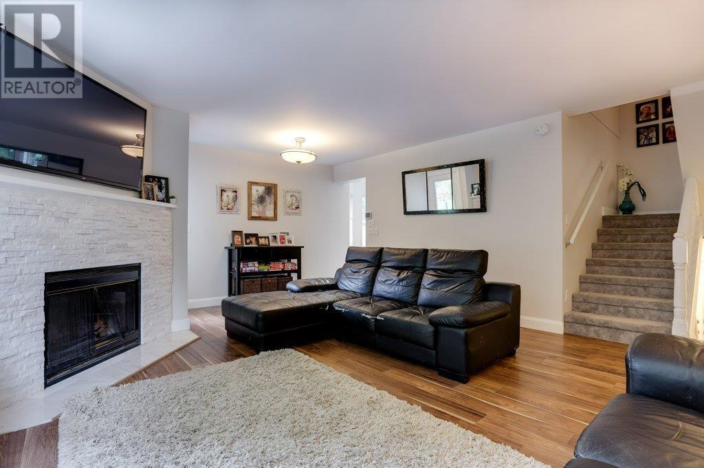 8605 Saffron Place, Burnaby, British Columbia  V5A 4H8 - Photo 4 - R2985542