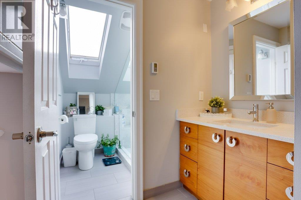 8605 Saffron Place, Burnaby, British Columbia  V5A 4H8 - Photo 18 - R2985542