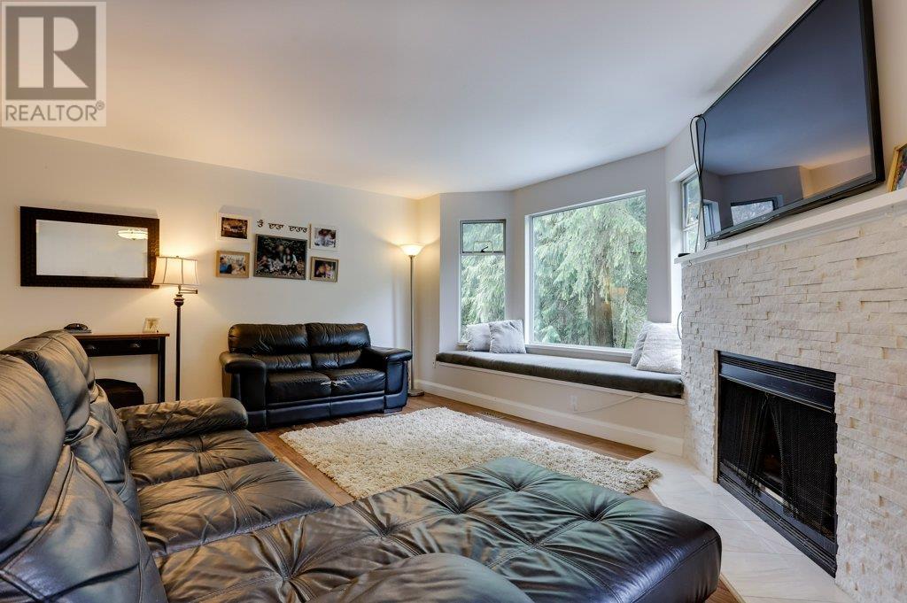 8605 Saffron Place, Burnaby, British Columbia  V5A 4H8 - Photo 6 - R2985542