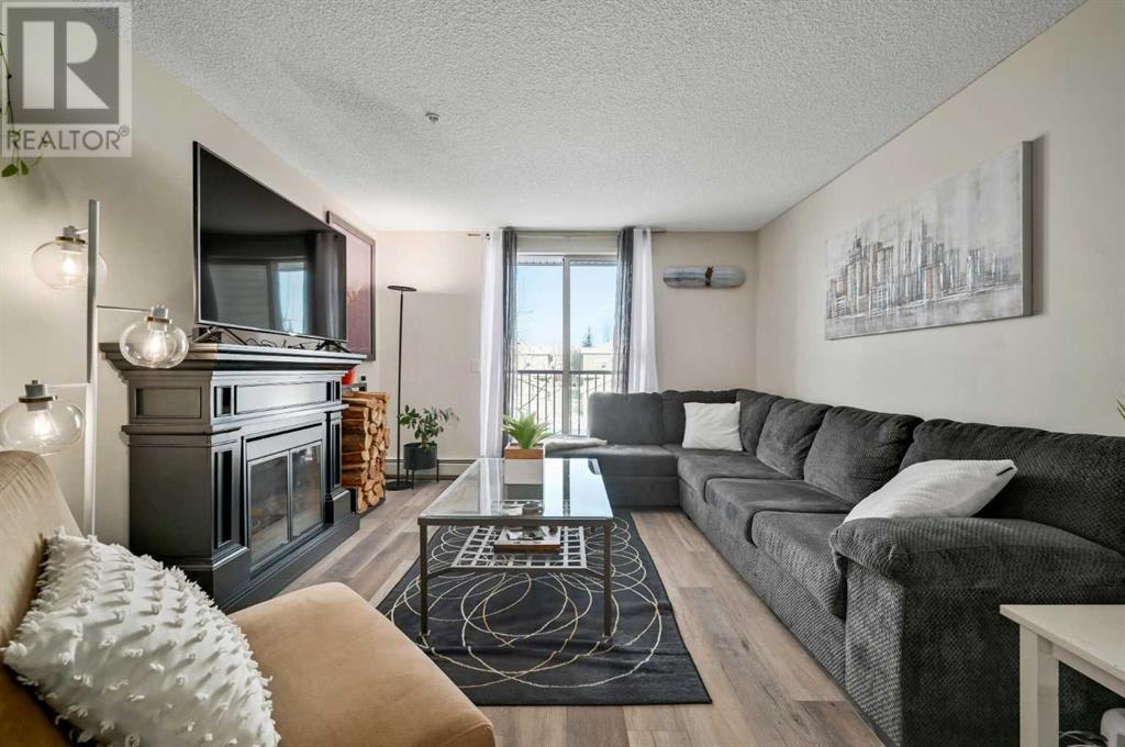 Property at 204, 9 Country Village Bay NE image 1