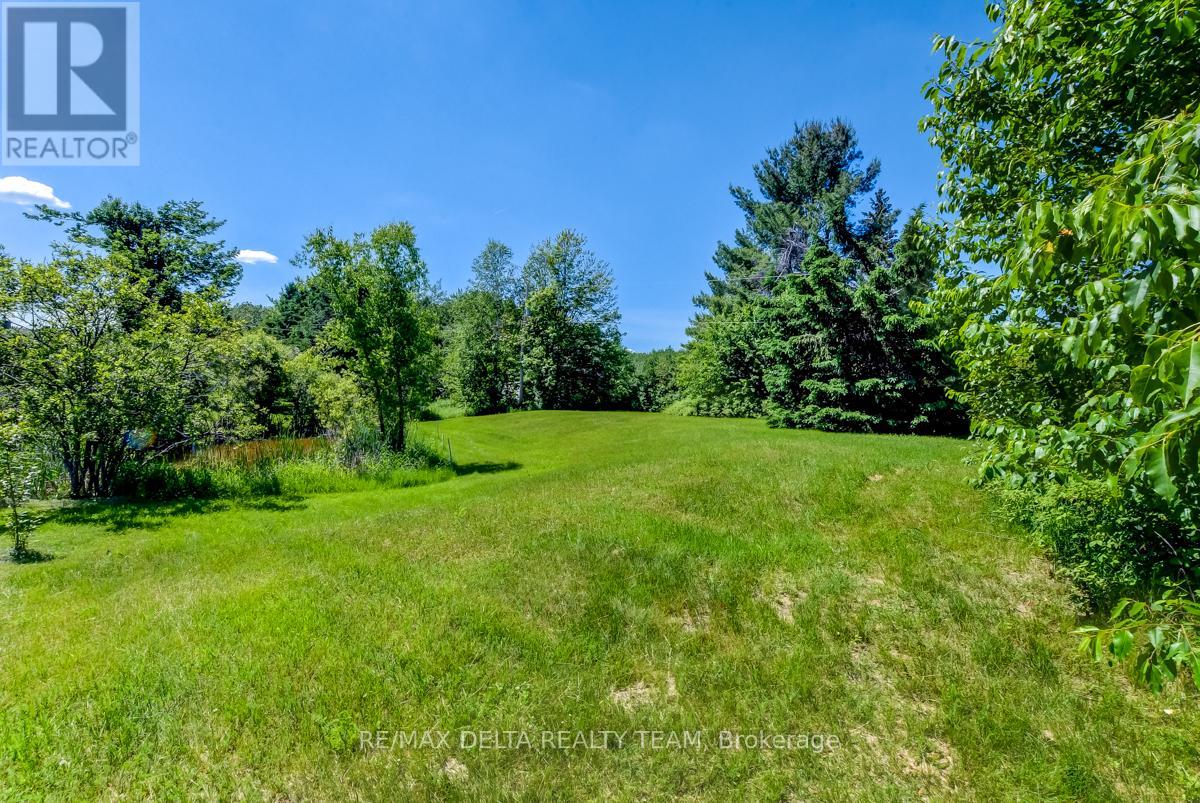 2080 Bouvier Road, Clarence-Rockland, Ontario  K1A 1N0 - Photo 11 - X12060735