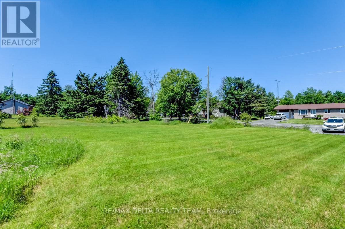 2080 Bouvier Road, Clarence-Rockland, Ontario  K1A 1N0 - Photo 6 - X12060735