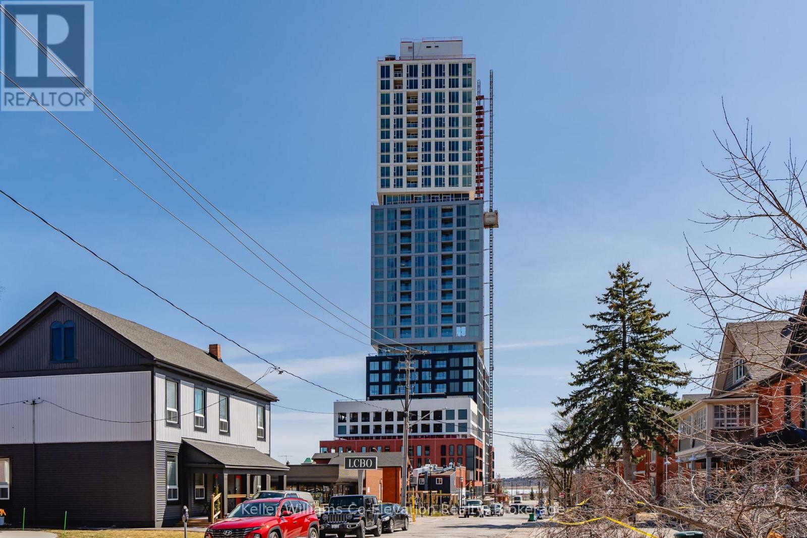 1910 - 37 MARY STREET, Barrie, Ontario