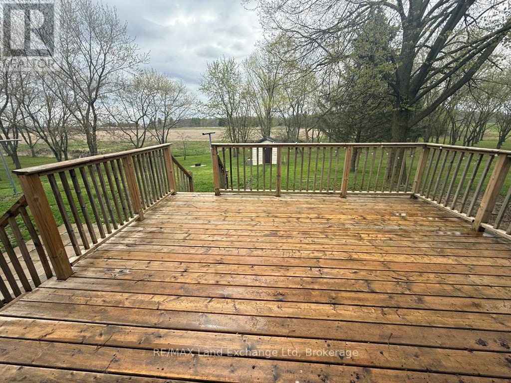 4019 Switzer Drive, Southwest Middlesex, Ontario  N0L 1M0 - Photo 30 - X12031456