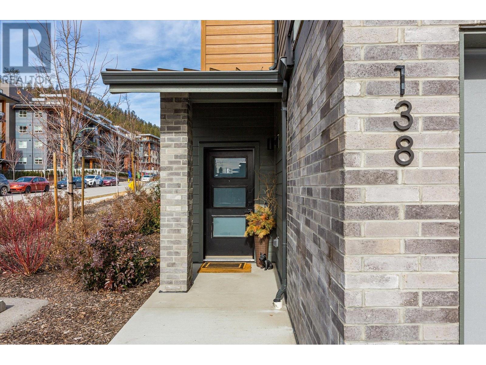 Property at 1435 Cara Glen Court Unit# 138 image 4
