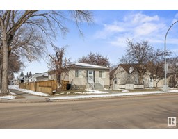 9530 122 AV NW, edmonton, Alberta