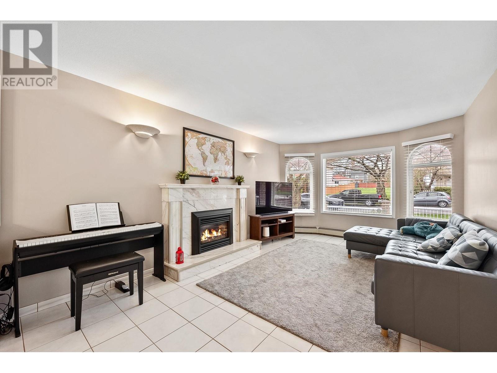 3952 Georgia Street, Burnaby, British Columbia  V5C 2T1 - Photo 6 - R2985907