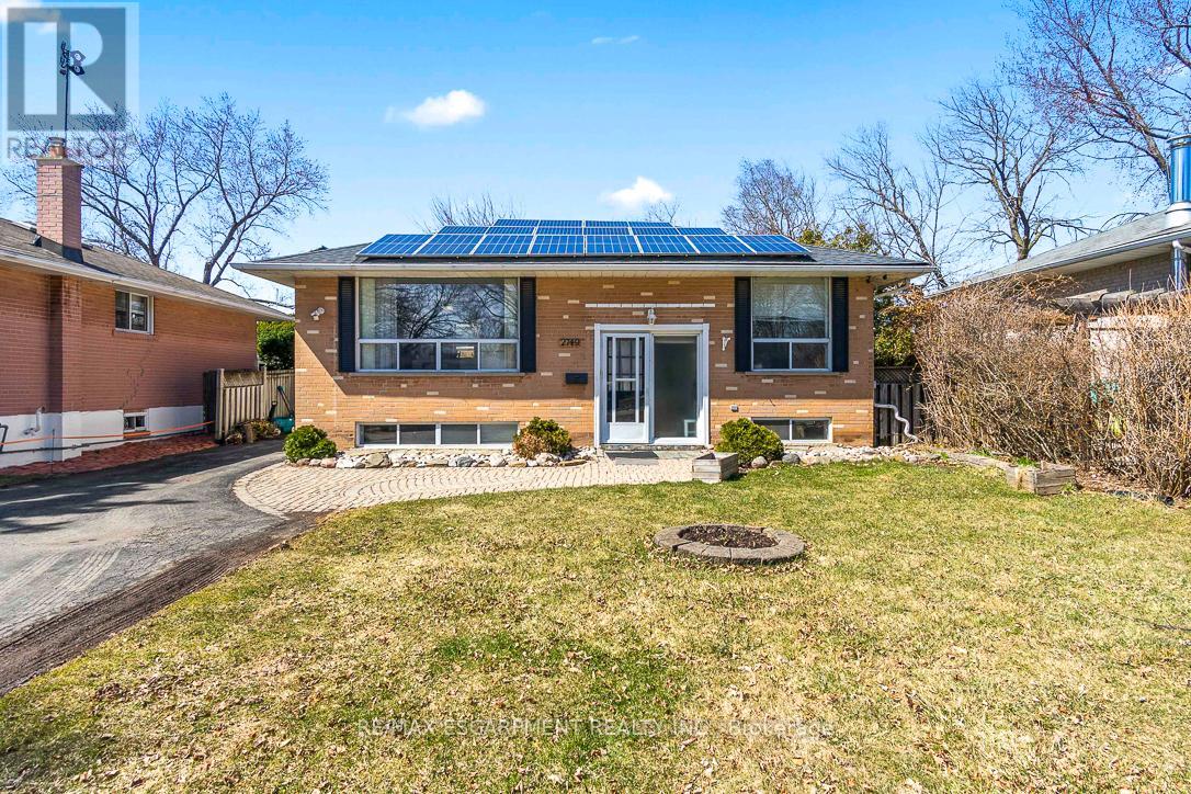 Property at 2749 TRUSCOTT DRIVE image 1