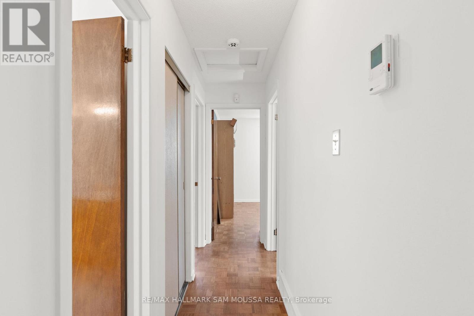 2624 Cleroux Crescent, Ottawa, Ontario  K1W 1B5 - Photo 13 - X12060796