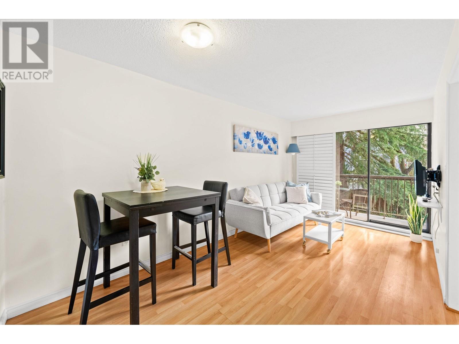 208 2330 Maple Street, Vancouver, British Columbia  V6J 3T6 - Photo 3 - R2985923
