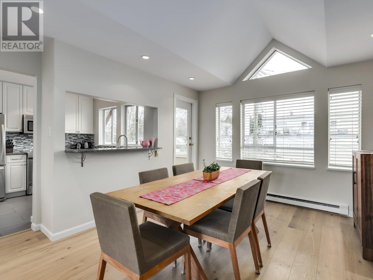 411 1880 W 6th Avenue, Vancouver, British Columbia  V6J 1R6 - Photo 6 - R2985943