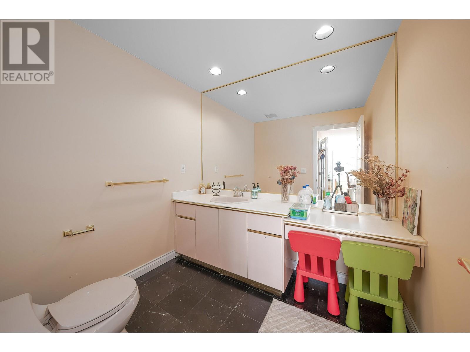6009 Selkirk Street, Vancouver, British Columbia  V6M 2Y7 - Photo 8 - R2985910