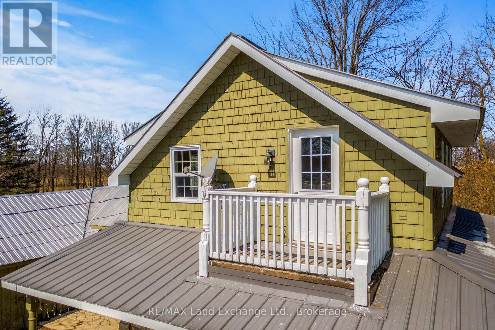 317394 Hwy 6 & 10, R.r. #4 Highway, Georgian Bluffs, Ontario  N4K 5N6 - Photo 11 - X12060809