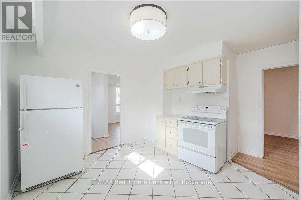 58 Conroy Crescent, Guelph, Ontario  N1G 2V6 - Photo 14 - X12060050