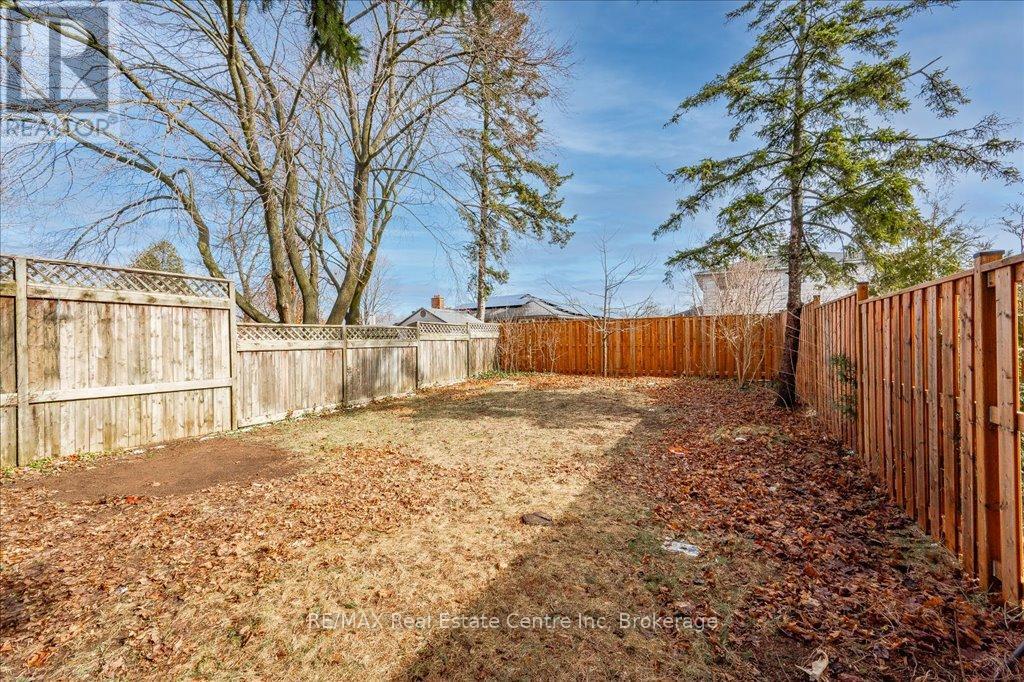 58 Conroy Crescent, Guelph, Ontario  N1G 2V6 - Photo 24 - X12060050