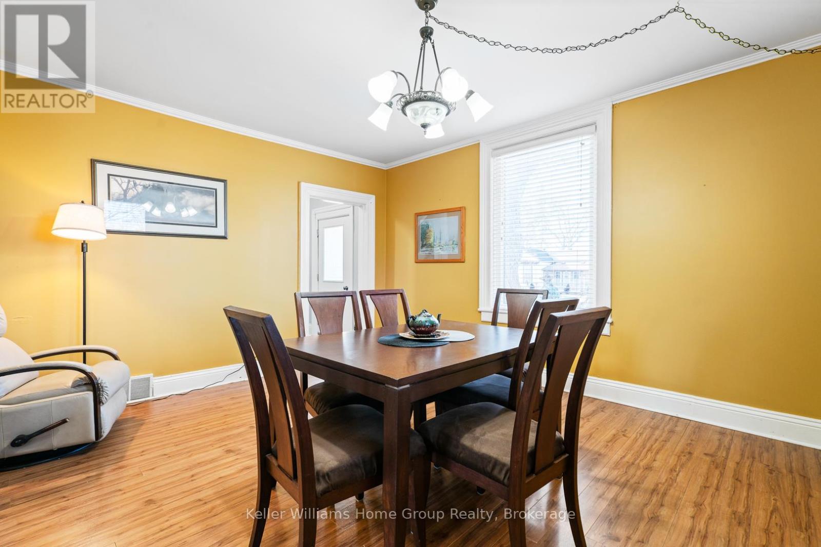 201 Joseph Street, Brockton, Ontario  N0G 2V0 - Photo 5 - X12060577