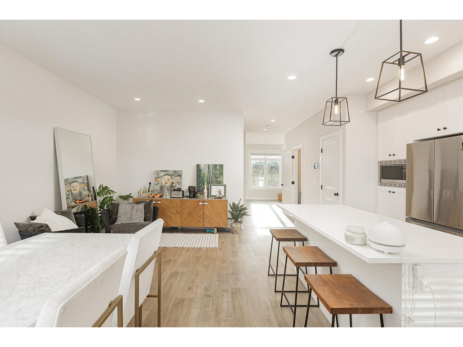 Property at 64 17557 100 AVENUE image 1