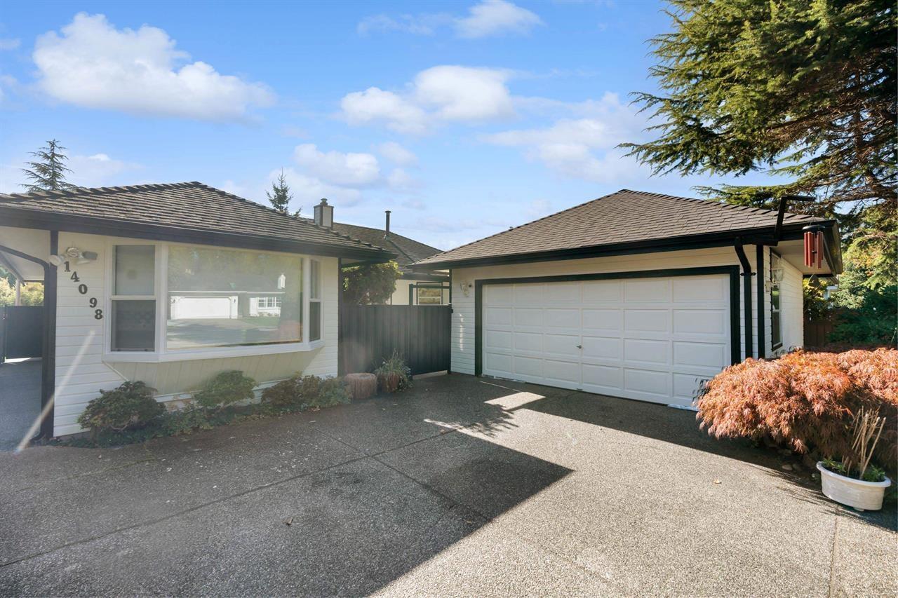 Property at 14098 20 AVENUE image 2