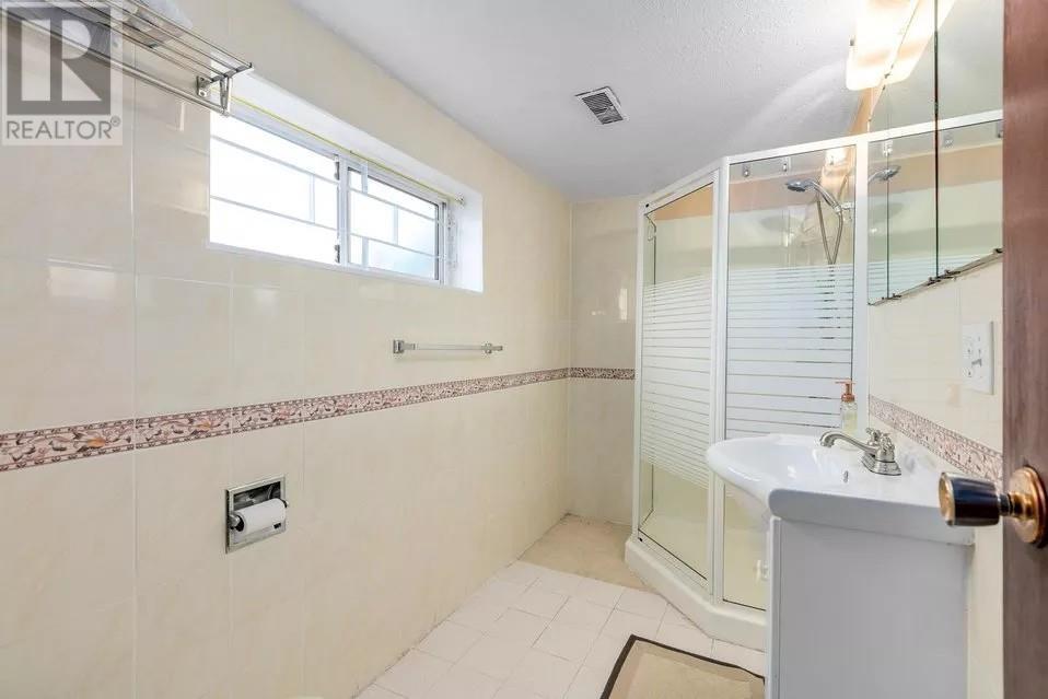 5919 Patrick Street, Burnaby, British Columbia  V5J 3B8 - Photo 18 - R2985951