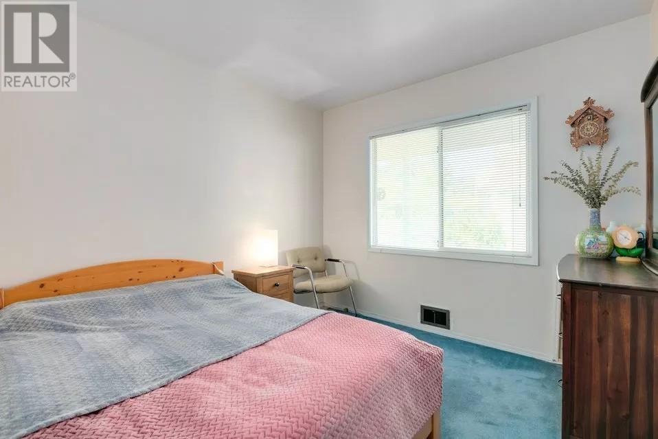 5919 Patrick Street, Burnaby, British Columbia  V5J 3B8 - Photo 11 - R2985951
