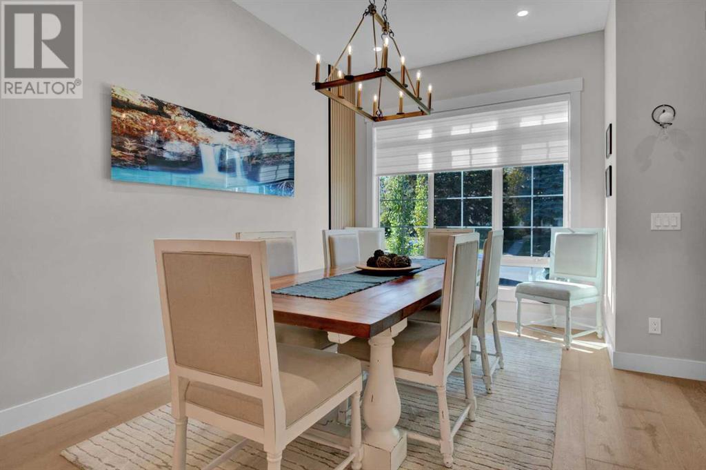 Property at 910 41 Street SW image 5