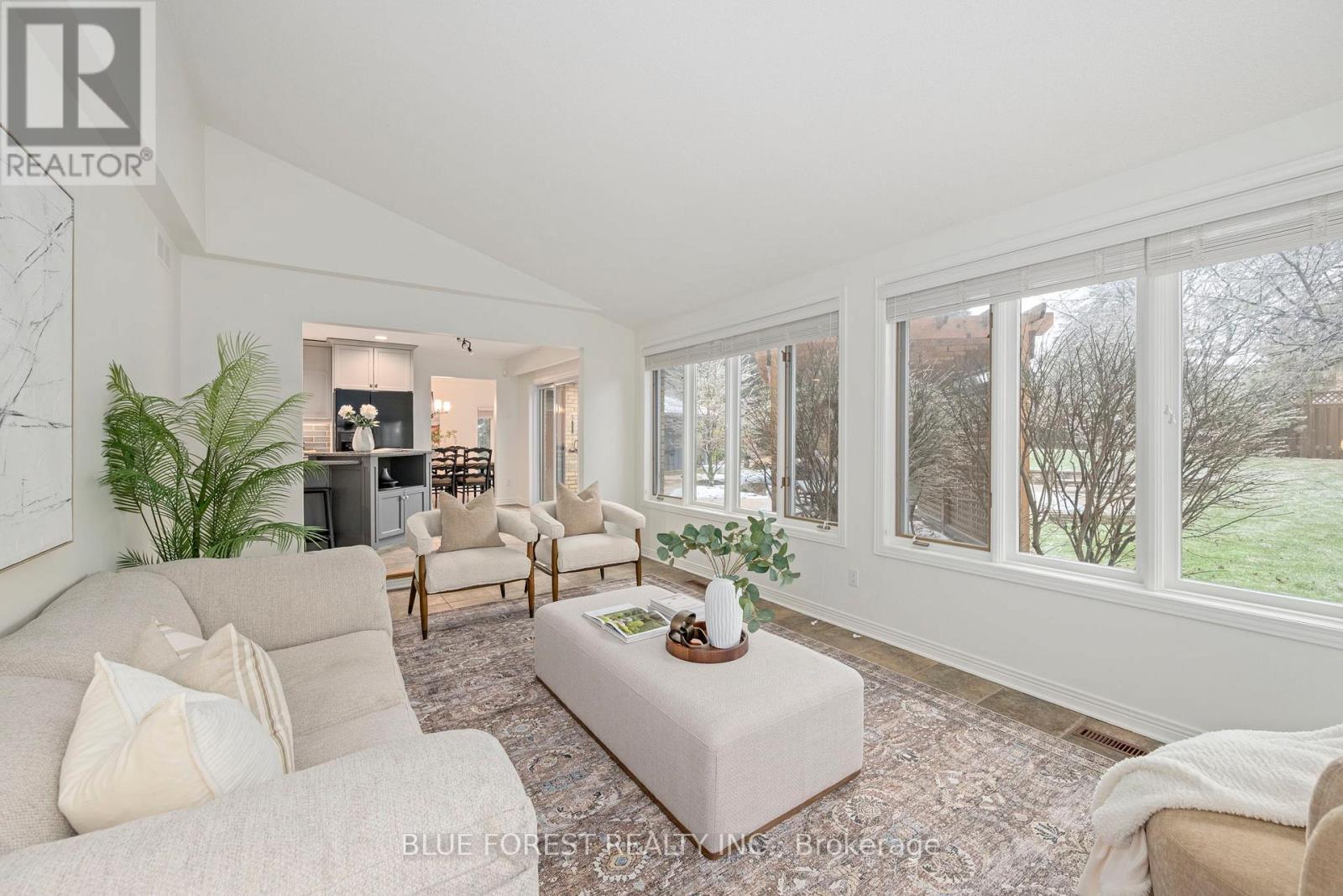 Photo 15 of 48 for 35 Thirlmere Road