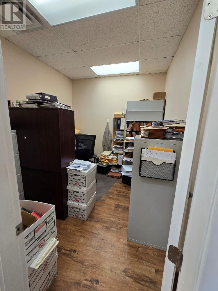 1603 Bertram Street, Kelowna, British Columbia  V1Y 2G5 - Photo 6 - 10341953