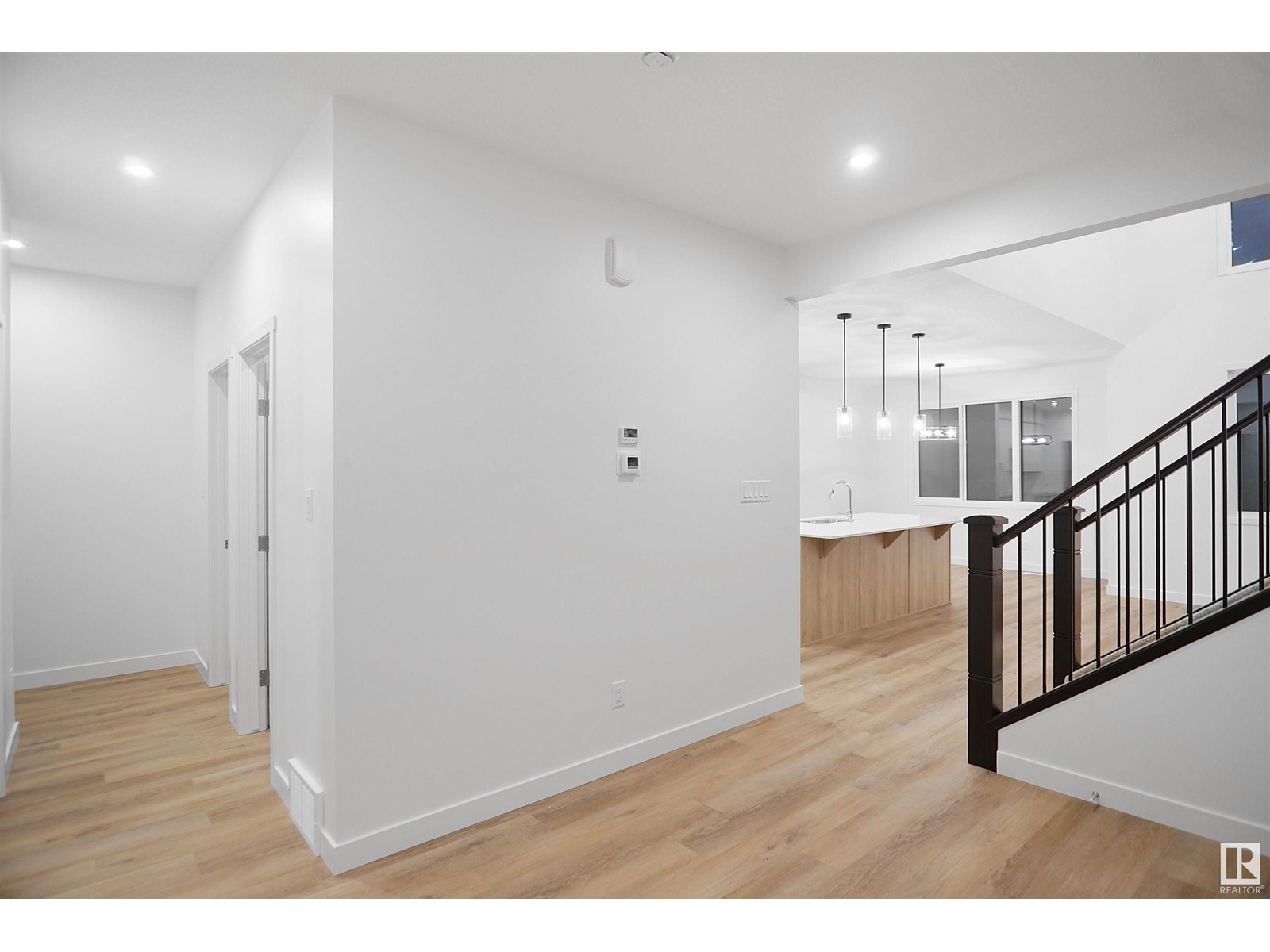 Property at 2603 15 AV NW image 4