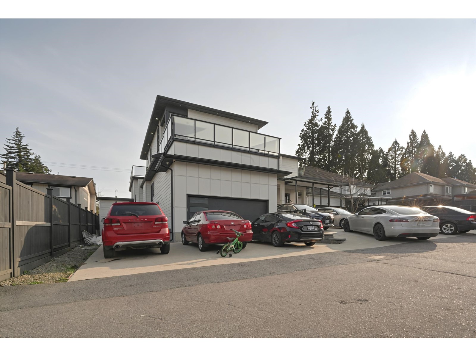 Property at 14517 72 AVENUE image 2