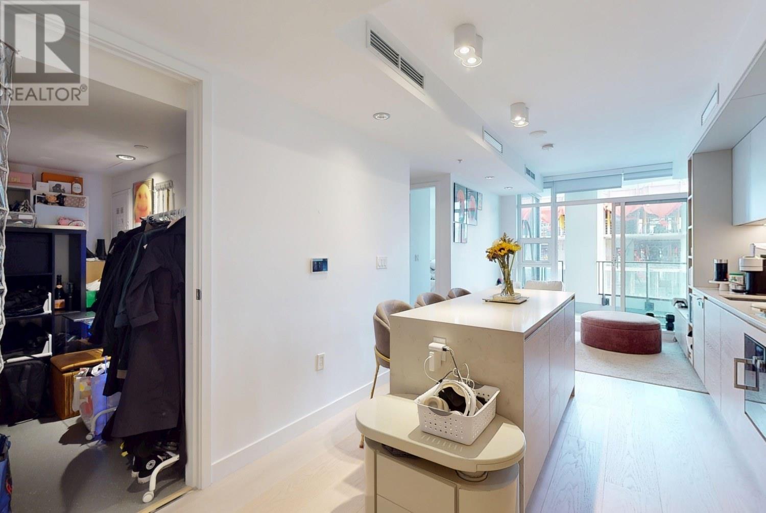 3007 1289 Hornby Street, Vancouver, British Columbia  V6Z 0G7 - Photo 3 - R2984800