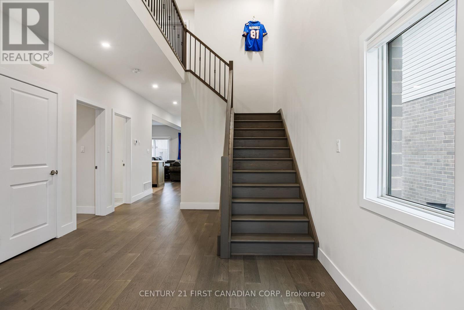 Photo 6 of 35 for 215 Roy Mcdonald Drive N